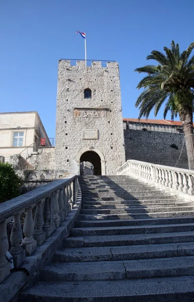 Korcula. kleine Inselstadt in der Nähe von Dubrovnik in Kroatien — Stockfoto