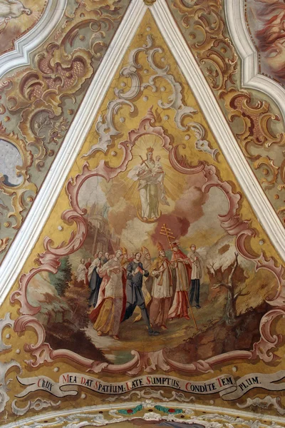 Freskovou malbu na strop kostela — Stock fotografie