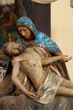 Pieta, acılarını bizim hanım