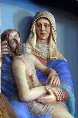 Pieta, acılarını bizim hanım