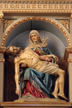 Pieta, acılarını bizim hanım
