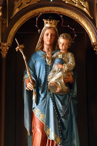 Blessed Virgin Mary with baby Jesus — Stock Photo, Image