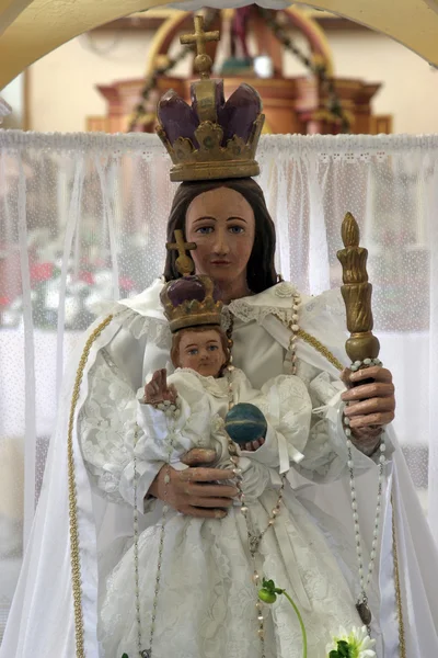 พรเวอร์จินแมรี่กับทารกพระเยซู — ภาพถ่ายสต็อก