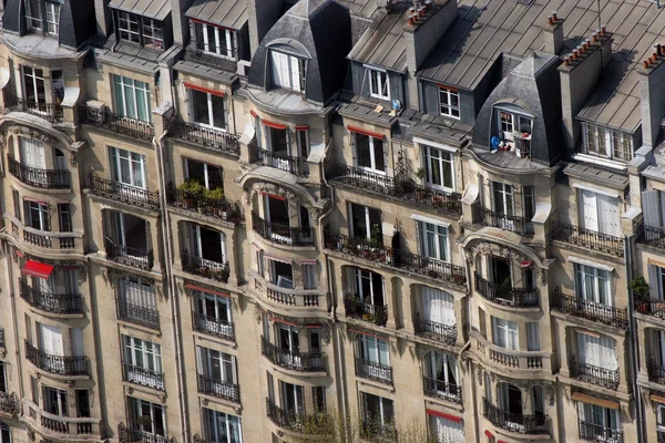 Lägenheter i en paris — Stockfoto