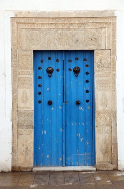 geleneksel sidi bou kapıdan dedi, Tunus