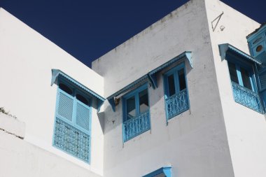 geleneksel sidi bou penceresinden dedi, Tunus