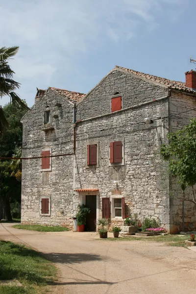 Un tipico paesino antico dell'Istria, Croazia — Foto Stock