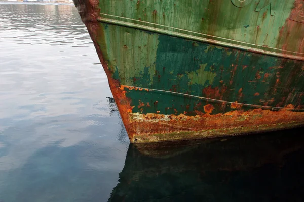 Buque oxidado — Foto de Stock