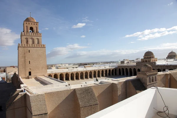 Den store moskeen fra Kairouan i Tunisia – stockfoto