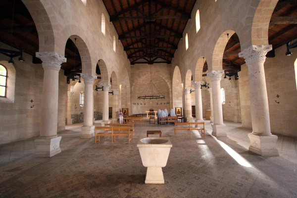 Kostel rozmnožení chlebů a ryby, tabgha, Izrael — Stock fotografie