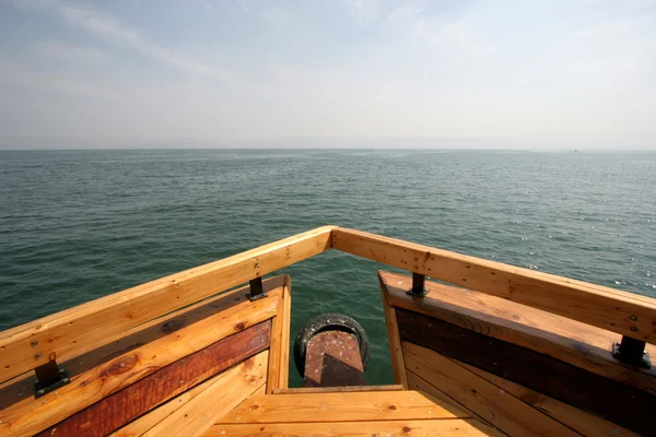 Bateau sur la mer de Galilée — Photo