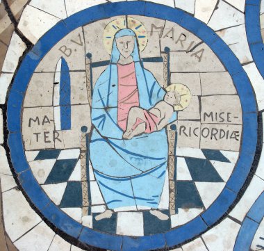 Merhamet, mozaik beatitudes Dağı üzerinde Kilise önünde Mary Anne