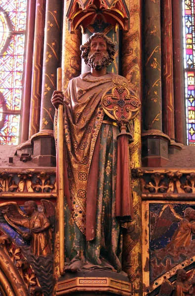 Статуя апостола — стокове фото