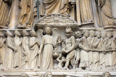 Notre dame Katedrali, paris son hüküm portal