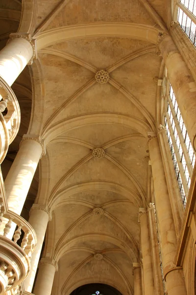 Kyrkan saint etienne du mont, paris, Frankrike — Stockfoto