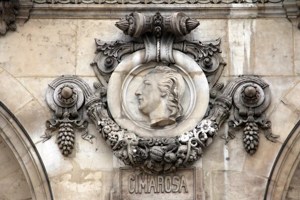 Cimarosa, arkitektoniska Detaljer för opera national de paris — Stockfoto