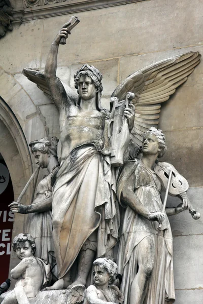 Detalhes arquitetônicos da Ópera Nacional de Paris — Fotografia de Stock