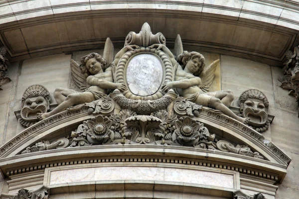 Détails architecturaux de l'Opéra National de Paris — Photo