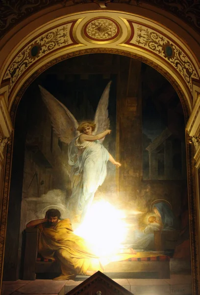 Angel appears to Joseph and warns Joseph to take Jesus and his mother into Egypt — Stock Photo, Image