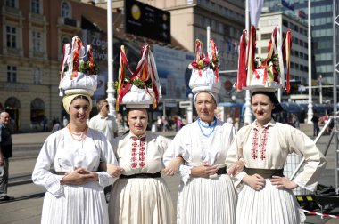 Halk grupları sloga veliko trgovisce Hırvat ulusal kostüm gelen üyeleri