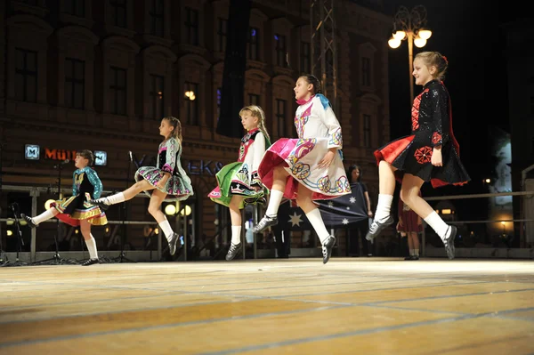 Membres des groupes folkloriques O'Shea-Ryan Irish Dancers from Australia — Photo