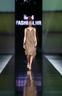 morana krklec 'fashion.hr' show tarafından tasarlanan kıyafetleri moda model
