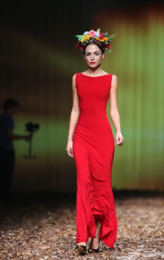 porter gösteri cro üzerinde anamarija asanovic giyim eşyası moda model tasarım