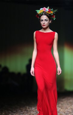 porter gösteri cro üzerinde anamarija asanovic giyim eşyası moda model tasarım