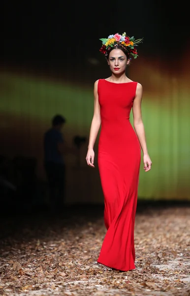 porter gösteri cro üzerinde anamarija asanovic giyim eşyası moda model tasarım