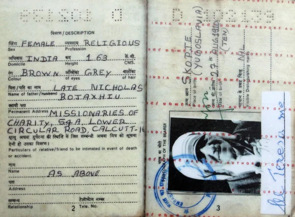 Passport of Mother Teresa — Stock Photo, Image