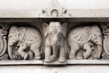 Kalküta, Hindistan ın hindu Tapınağı birla mandirin içinde taş oymalar