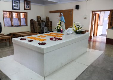 Türbesi anne teresa Kalküta
