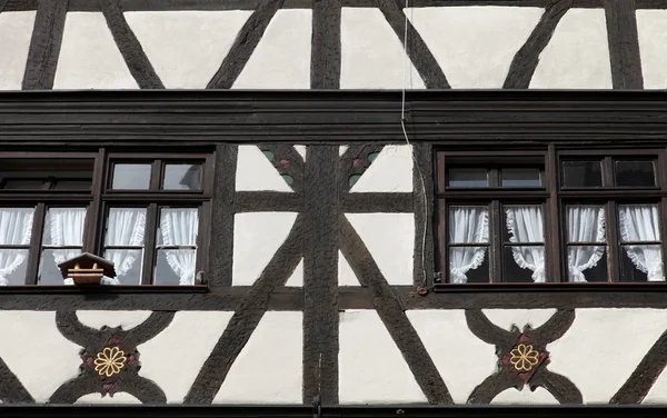 Casa antigua de entramado de madera en Gemunden, Alemania —  Fotos de Stock