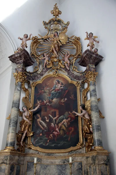 Virgen con el Niño Jesús — Foto de Stock