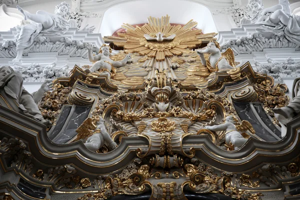 Altar en la Catedral de Würzburgo —  Fotos de Stock