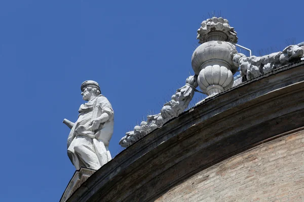 Staty av Sankt, basilikan santa maria della steccata, parma, Italien — Stockfoto