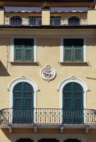 Detalle de las coloridas casas de pastel en el pueblo de Portofino, Liguria, Italia —  Fotos de Stock