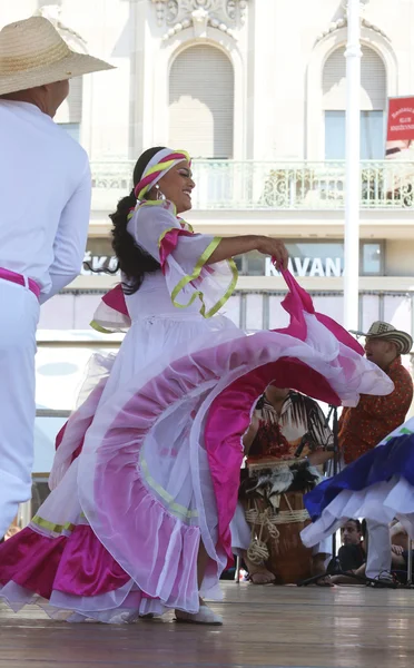 Members of folk groups Colombia Folklore Foundation from Santiago de Cali, Colombia during the 48th International Folklore Festival in center of Zagreb,Croatia on July 16,2014 — Stock Photo, Image