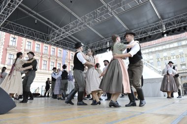 salgotarjan, Macaristan Merkez Zagrep, Hırvatistan 19 Temmuz 2014 tarihinde 48 Uluslararası Folklor Festivali sırasında gelen halk grupları nograd üyeleri