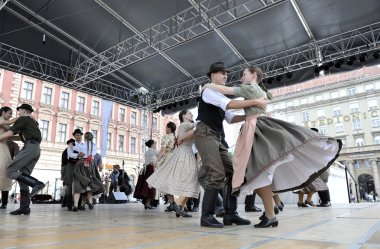 salgotarjan, Macaristan Merkez Zagrep, Hırvatistan 19 Temmuz 2014 tarihinde 48 Uluslararası Folklor Festivali sırasında gelen halk grupları nograd üyeleri
