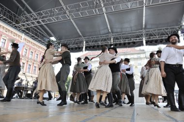 salgotarjan, Macaristan Merkez Zagrep, Hırvatistan 19 Temmuz 2014 tarihinde 48 Uluslararası Folklor Festivali sırasında gelen halk grupları nograd üyeleri
