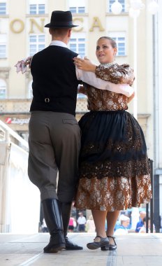 salgotarjan, Macaristan Merkez Zagrep, Hırvatistan 19 Temmuz 2014 tarihinde 48 Uluslararası Folklor Festivali sırasında gelen halk grupları nograd üyeleri