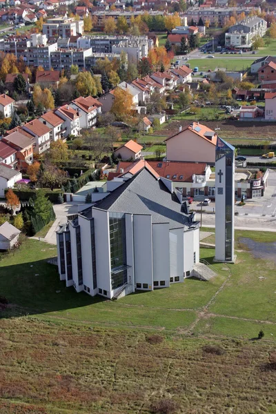 克罗地亚Velika Gorica的圣彼得和保罗教区教堂 — 图库照片