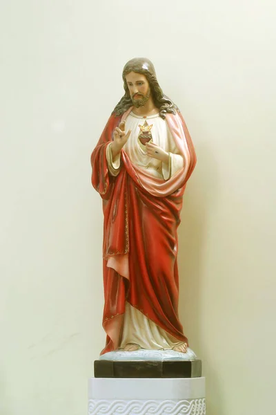 Святое Сердце Иисуса Статуя Приходской Церкви Святого Павла Ретковеце Загреб — стоковое фото