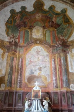 Hırvatistan 'ın Sesvete kentindeki Azizler Kilisesi' nde sunak