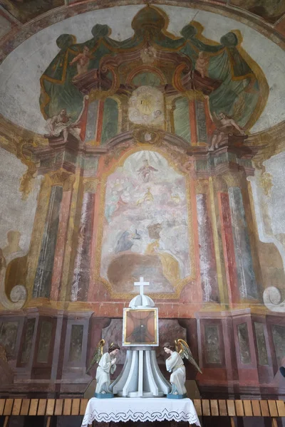 Altar Mor Igreja Todos Santos Sesvete Croácia — Fotografia de Stock