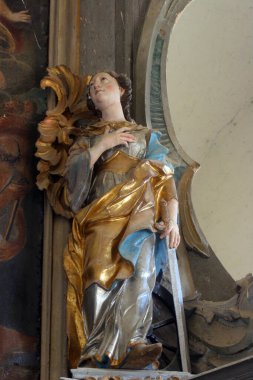 İskenderiyeli Aziz Catherine, Hırvatistan 'ın Glogovnica kentindeki Bakire Meryem' in Varsayımı kilisesinin sunağında heykel.