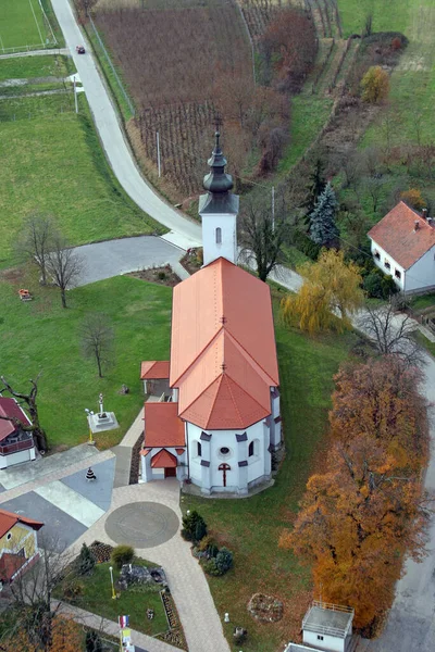Посещение Приходской Церкви Девы Марии Горни Драганец Хорватия — стоковое фото