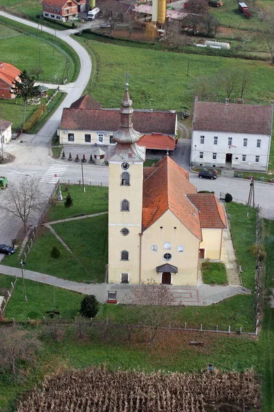 Приходская Церковь Посетителей Пресвятой Богородицы Цирквене Хорватия — стоковое фото