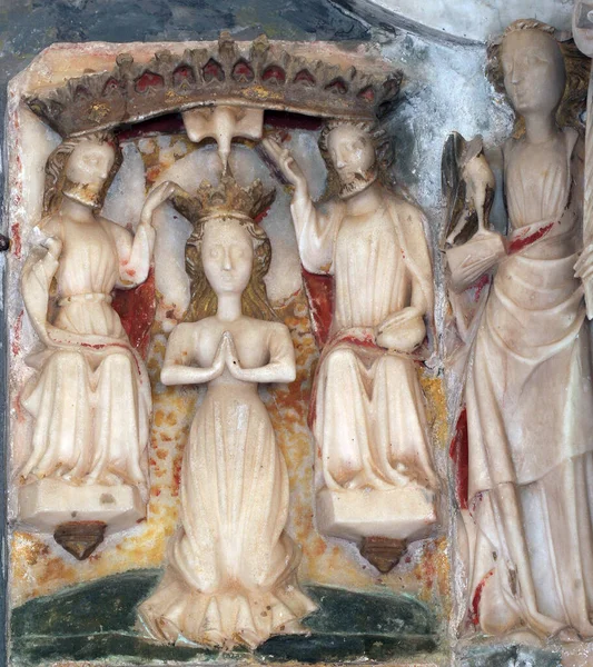 Krönung Der Jungfrau Maria Statue Auf Dem Hochaltar Schrein Unserer — Stockfoto